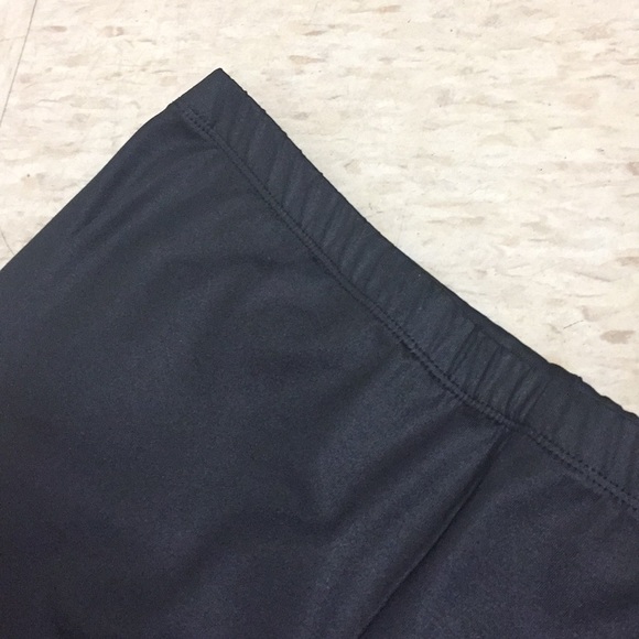 Black Polyester Legging’s - Picture 3 of 3